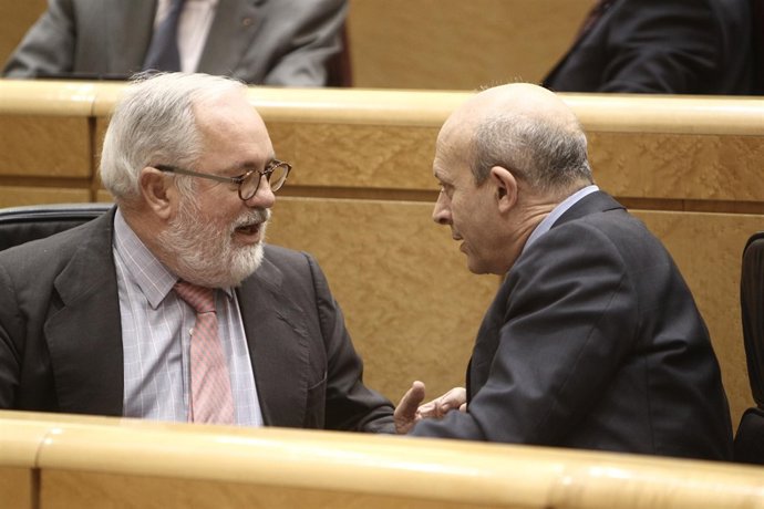Cañete y Wert en el Senado