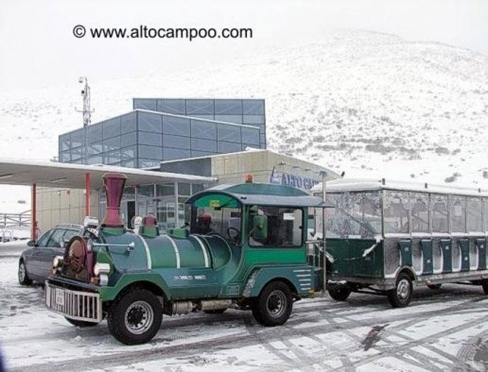 Tren Blanco En Alto Campoo