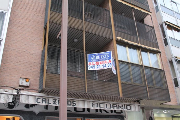  SE VENDE, INMOBILIARIA, PISOS