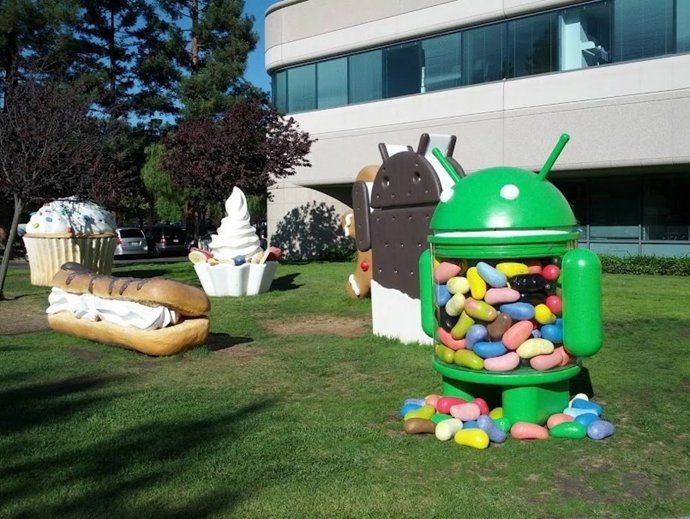 Estatuas Android jardines Mountain View de Google
