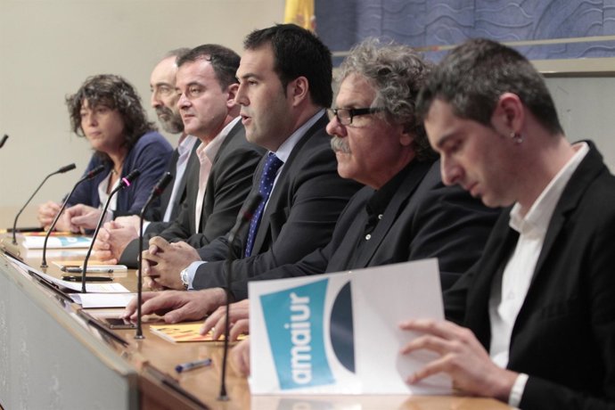 ERC Y Amaiur En Rueda De Prensa Conjunta