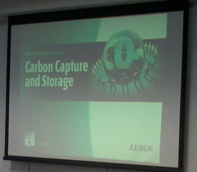 España reúne experiencias en captura, transporte y almacenamiento de CO2