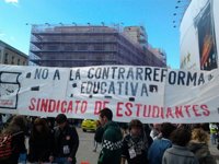 Estudiantes marchan en Madrid contra la 'Ley Wert'