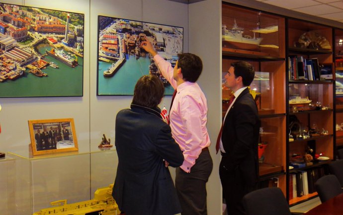 Visita de Imanol Pradales a los astilleros