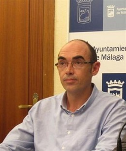 El Concejal De IU Eduardo Zorrilla