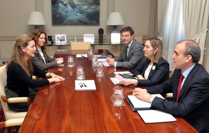Reunión entre el Gobierno vasco y el Ministerio de Fomento.