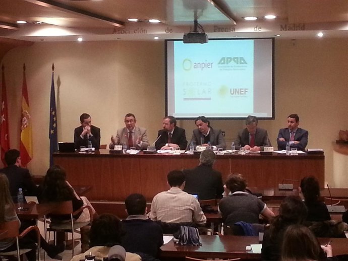 Asociaciones de renovables