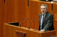 Todos los ayuntamientos extremeños cobrarán esta semana la deuda que el Gobierno regional mantiene con ellos