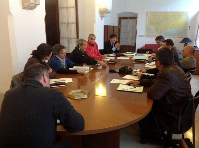 Reunión del grupo parlamentario de IULV-CA con organizaciones ecologistas