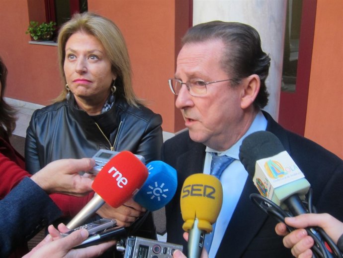 El consejero de Justicia e Interior de la Junta de Andalucía, Emilio de Llera