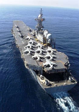 El portaaviones 'Príncipe de Asturias' de la Armada