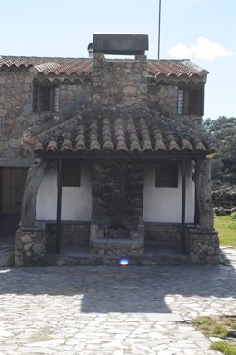 Casa en la aldea del Cerezo en Cardeña