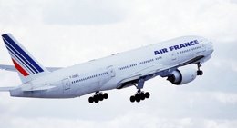 Avión De Air France Despegando