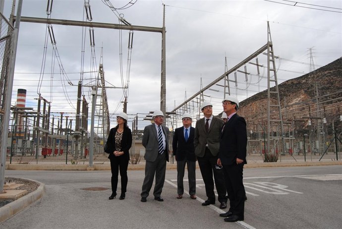 El delegado del Gobierno visita la Central de Ciclo Combinado de Escombreras