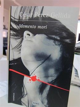Portada de la novela de Pérez Gellida