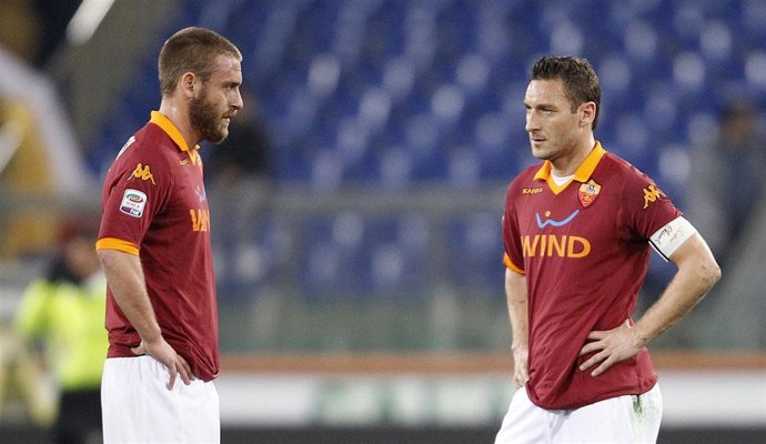 Totti y De Rossi en un partido de la Roma