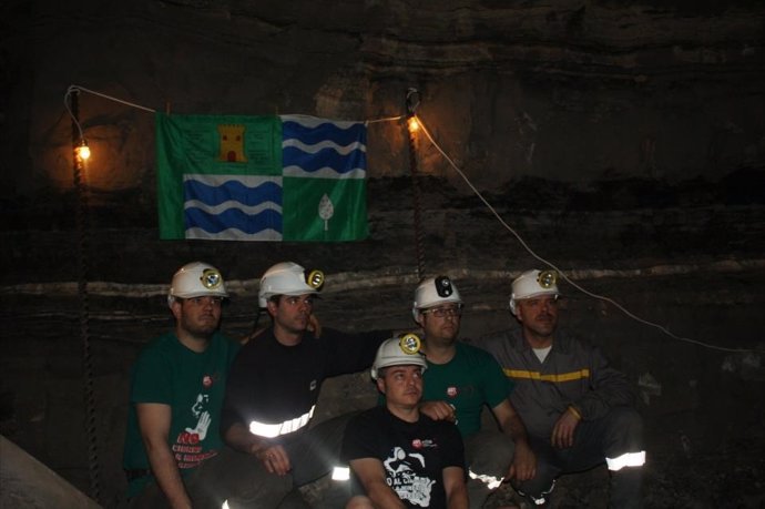 Mineros encerrados en la mina 'Europa' de Mequinenza (Zaragoza) 