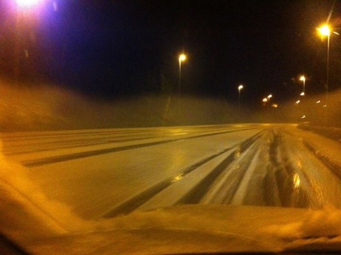 Carretera nevada en Asturias.