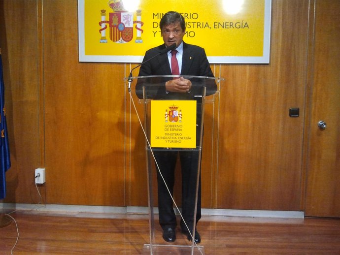 Presidente de Asturias tras reunirse con el ministro Soria   