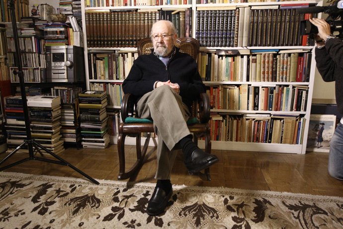 Caballero Bonald recibe el Premio Cervantes