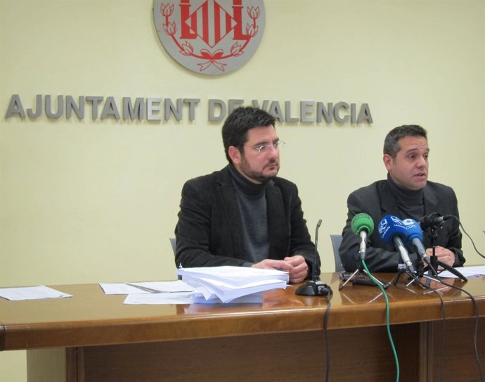 Blanco y Sanchis durante la rueda de prensa