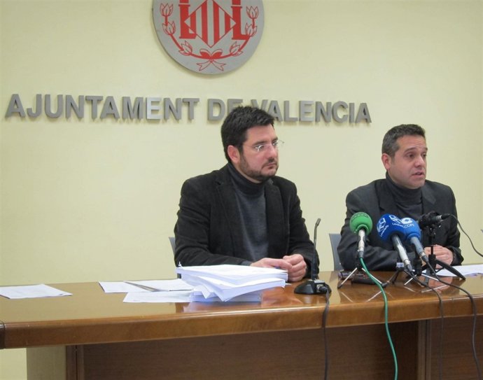 Blanco y Sanchis durante la rueda de prensa