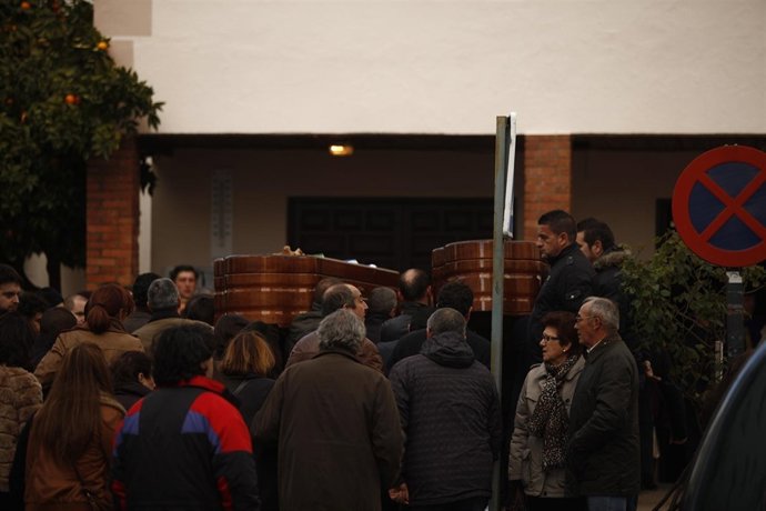 Entierro de los dos ciclistas de Ronda fallecidos en Campillos 