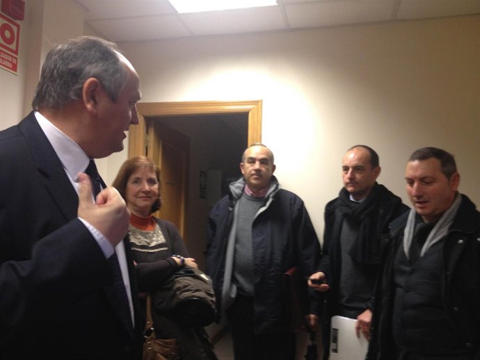 Consejero recibe a los representantes de AMA