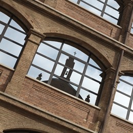 La Universitat Abat Oliba (UAO)