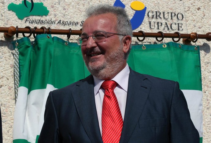 El presidente del Consejo del Vino de Jerez, Antonio Fernández