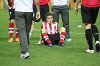 Fútbol.- Muniain sufre una distensión de ligamentos en su rodilla derecha y peligra su participación en Málaga