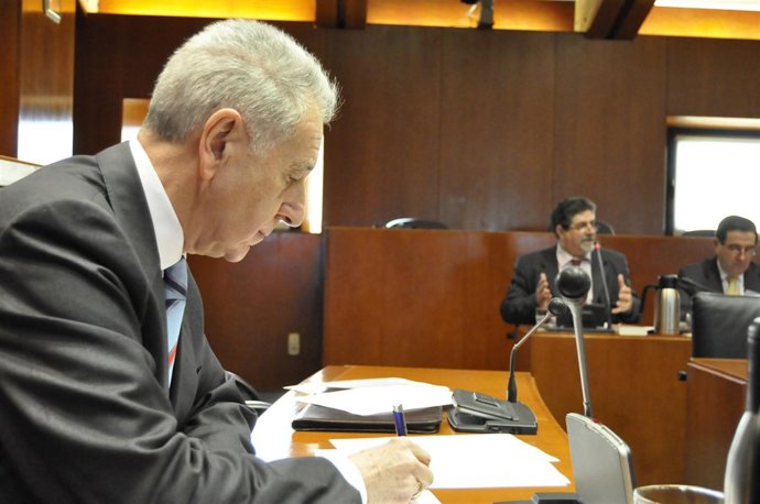 El consejero Modesto Lobón