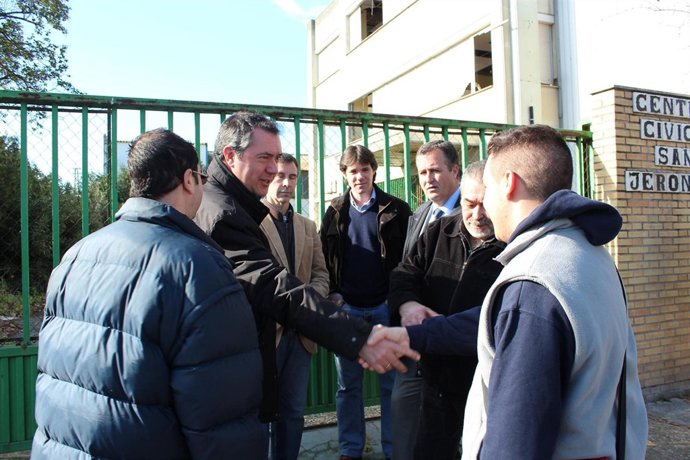 El portavoz del PSOE en el Ayuntamiento, Juan Espadas, en San Jerónimo