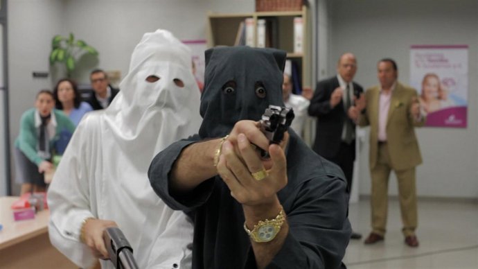 El mundo es nuestro y Grupo 7 premiadas por Círculos Escritores Cinematográficos