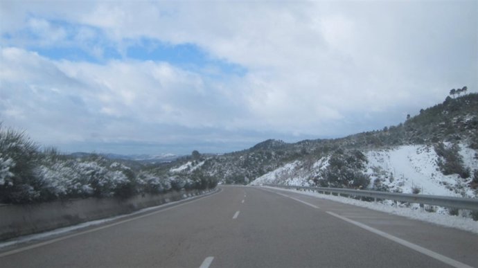 CARRETERA CON NIEVE