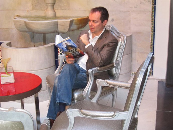 Javier Sierra presenta en Sevilla su libro 'El maestro del Prado'