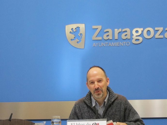 El concejal de CHA, Carmelo Asensio