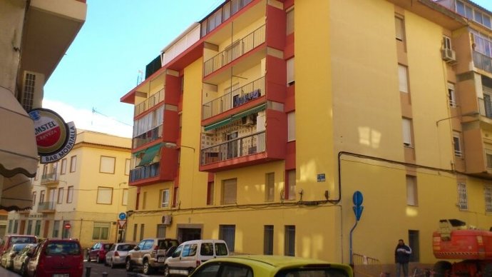 Edificio en el que residía el hombre