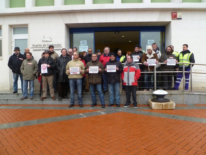 Concentración en el puerto de Santander