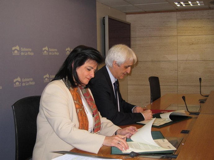 Convenio de colaboración entre la UR y el Gobierno regional