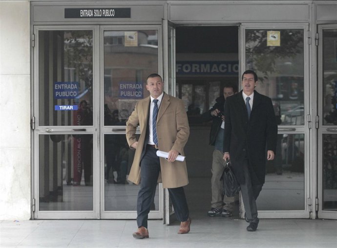 Miguel Ángel Flores