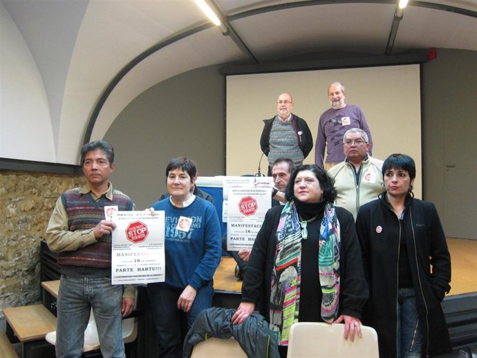Miembros de la Plataforma de Afectados por la Hipoteca de Navarra.
