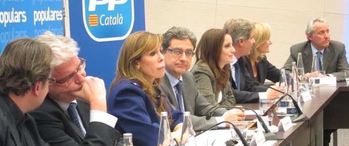 Alicia Sánchez-Camacho y Enric Millo presiden la Junta Directiva del PP catalán