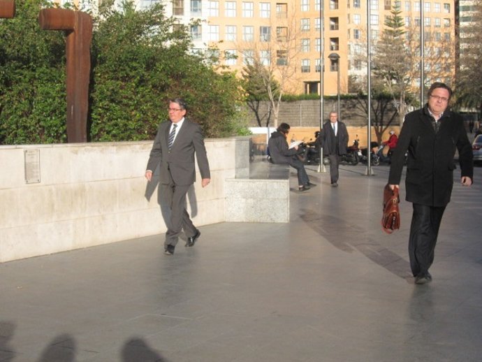 Vela a su llegada a declarar a la Ciudad de la Justicia