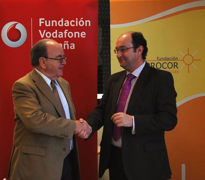 Acuerdo Fundación Aprocor y Fundación Vodafone