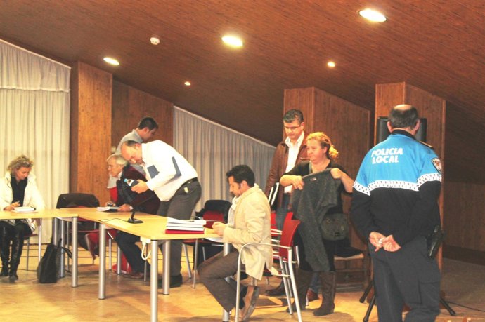 El portavoz socialista en Los Alcázares, Joaquín Menárguez, en el Pleno 