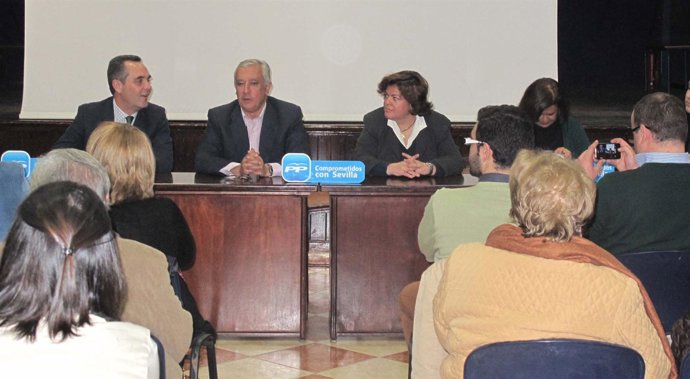 Arenas, en un acto en Húevar del Aljarafe