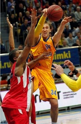 Zoran Planinic, jugador del Khimki