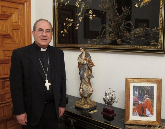El Arzobispo De Sevilla, Monseñor Juan José Asenjo