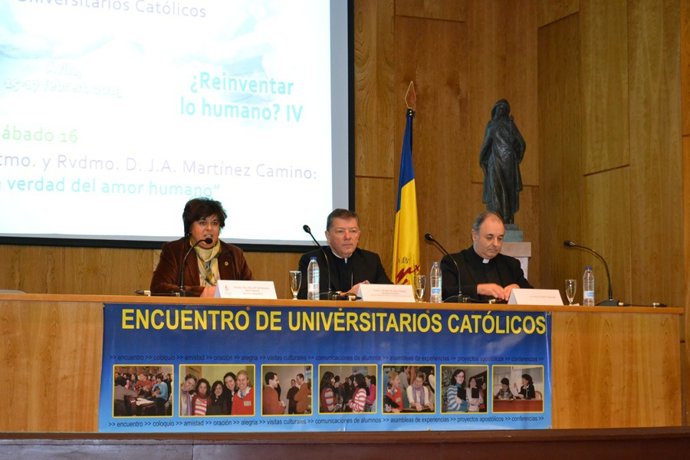El secretario General de la Conferencia Episcopal, Juan Antonio Martínez-Camino